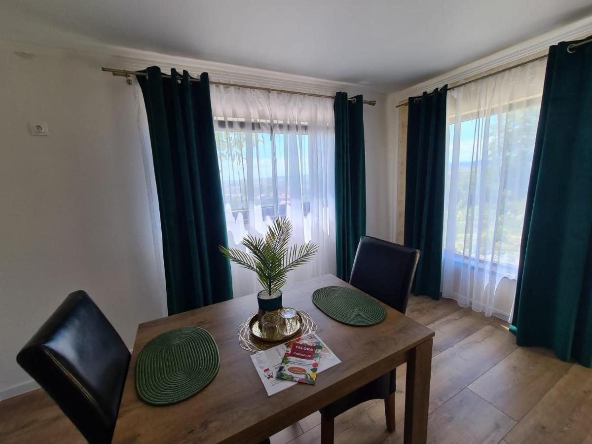 Bella Vista Bungalow Turda Eksteriør billede