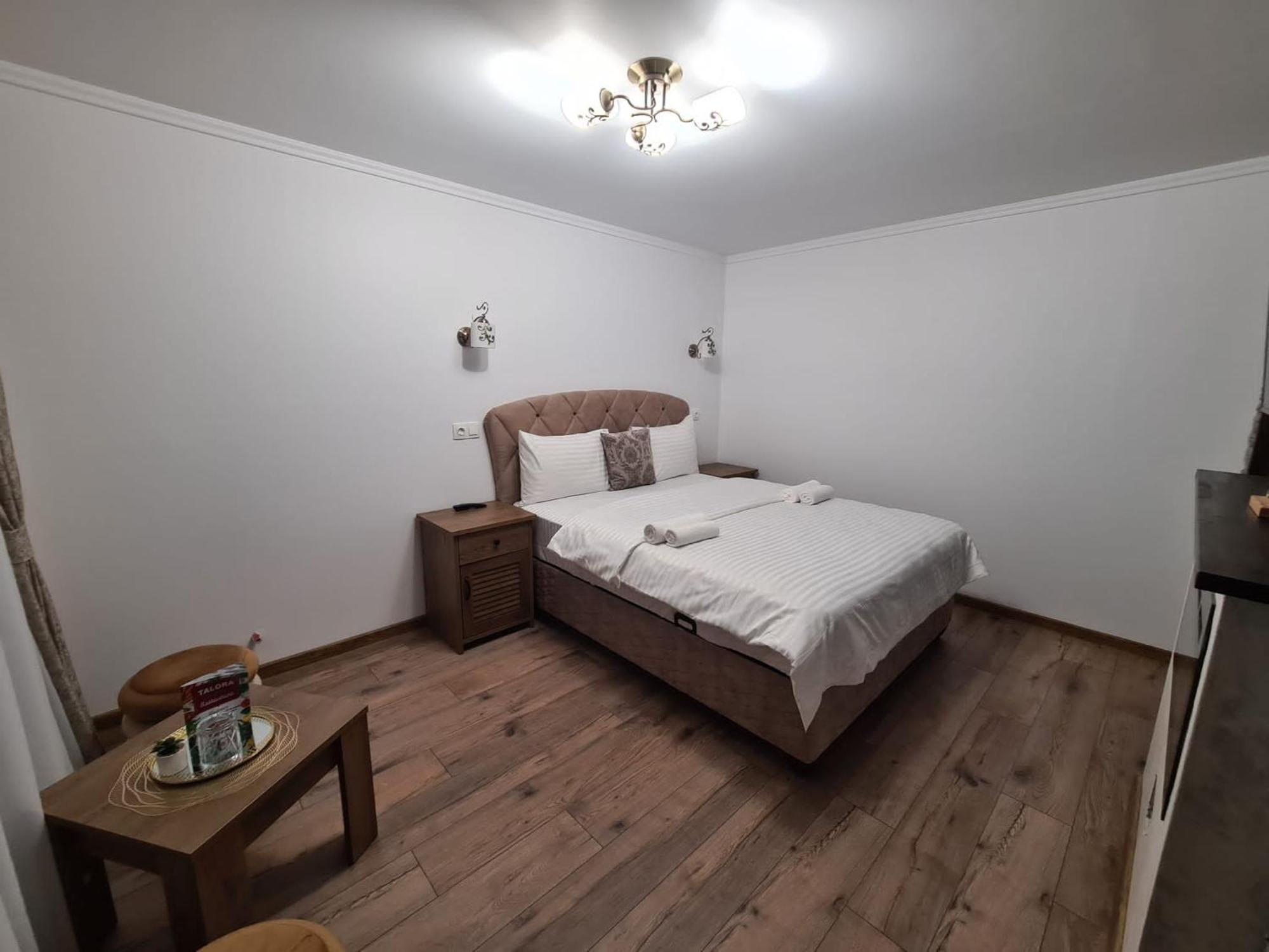 Bella Vista Bungalow Turda Værelse billede